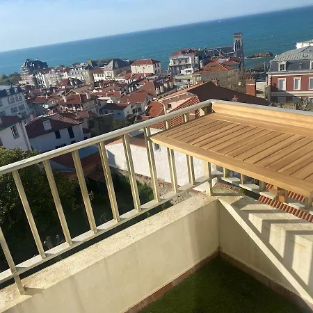 Beautiful Sea View, Heart Of Downtown Daire *